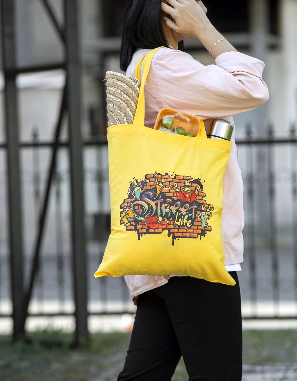 Street Life Yellow 2
