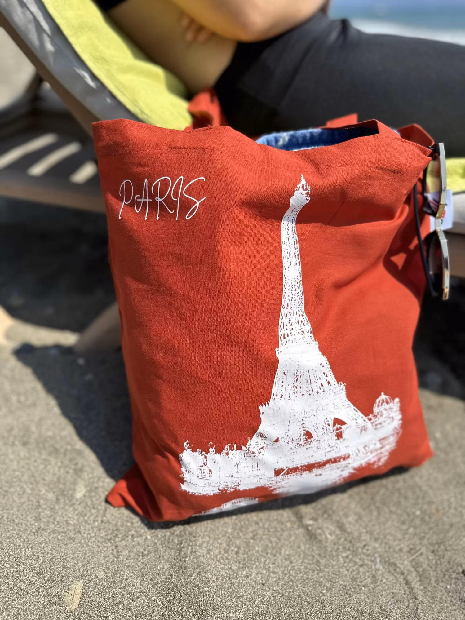 Bez Kırmızı Paris Baskılı 3